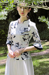 Floral Print Qipao / Cheongsam Top with Bell Sleeve