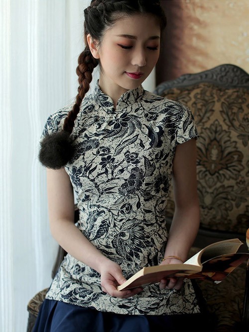 Qipao / Cheongsam Shirt with Blue-and-White Print