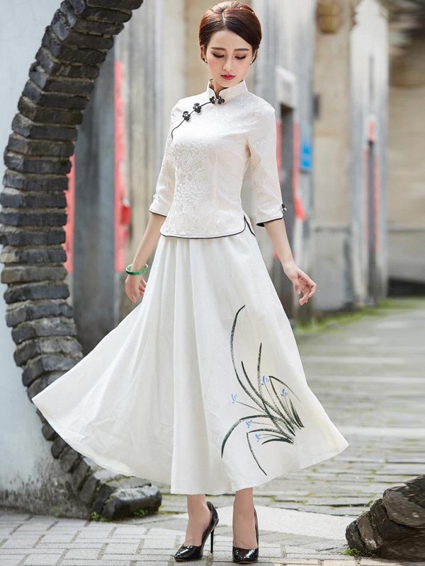 Mandarin Collar Qipao / Tang Top with Half Sleeves