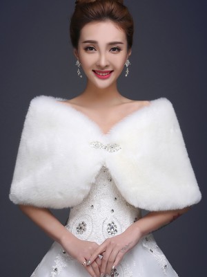 Faux Fur Wrap Shawls for Wedding with Brooch