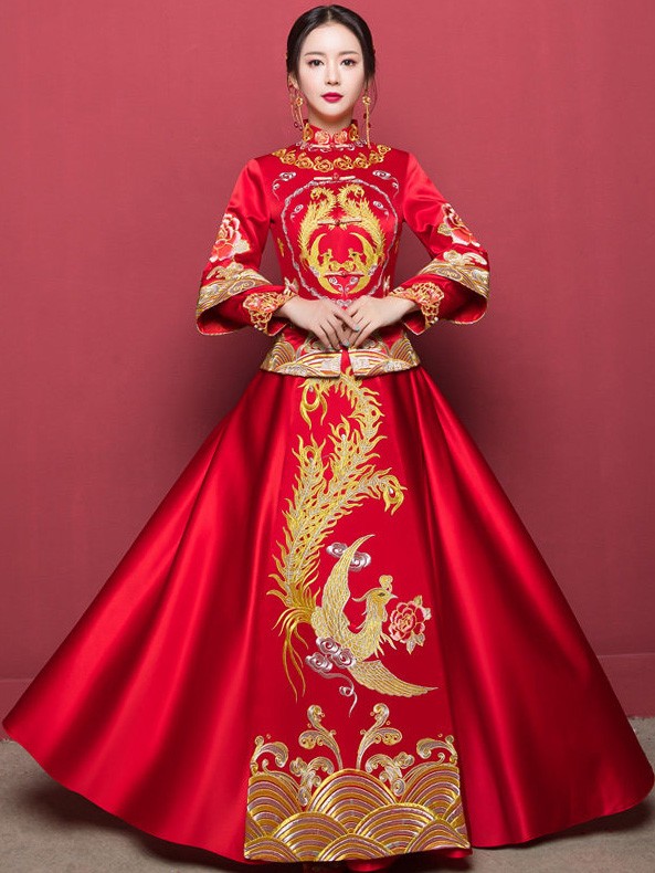 Phoenix Embroidered Wedding Qun Kwa with Long Sleeve