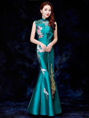 Green Embroidered Fishtail Qipao / Cheongsam Evening Dress with Cutout Back