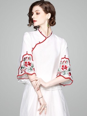 Embroidered Qipao / Cheongsam Bell Sleeve Blouse in Organza
