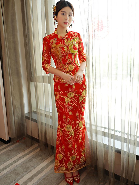 Half Sleeve Sequined Qun Kwa with Phoenix & Floral Embroidery
