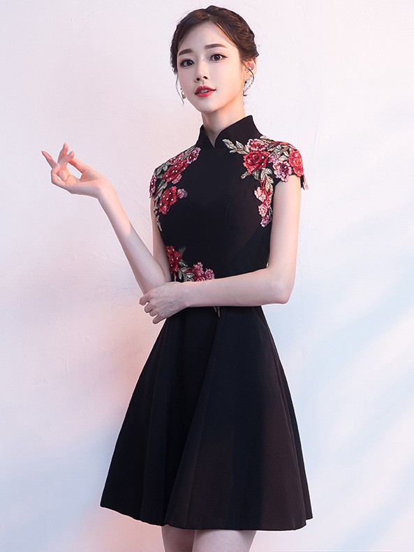 Black A-Line Embroidered Qipao / Cheongsam Evening Dress