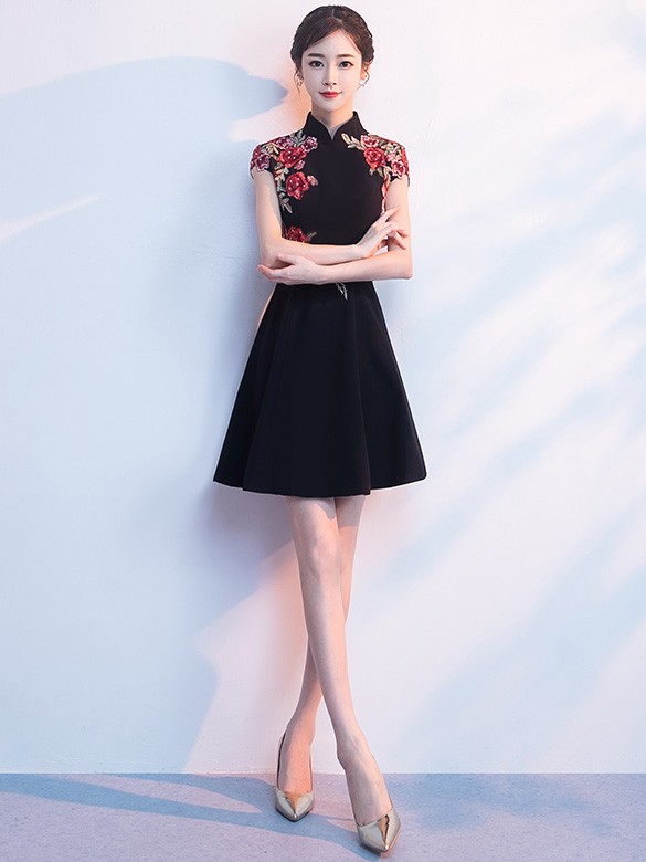Black A-Line Embroidered Qipao ...