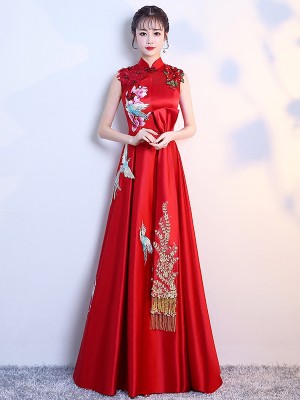 Red Embroidered Maternity Brides Qipao / Cheongsam Wedding Gown