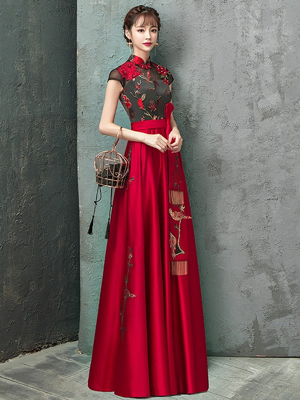 Colorblock Embroidered Floor Length Qipao / Cheongsam Wedding Dress