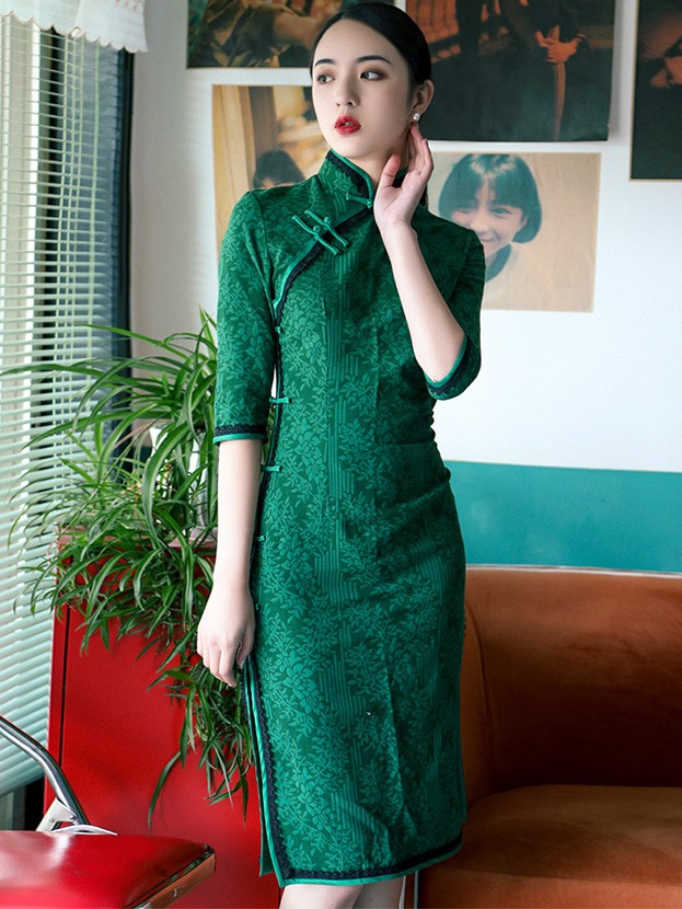 2022 Green Knee Length Qipao Cheongsam  Dress CozyLadyWear