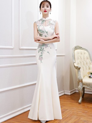 White Beads Floral Qipao / Cheongsam Wedding Dress