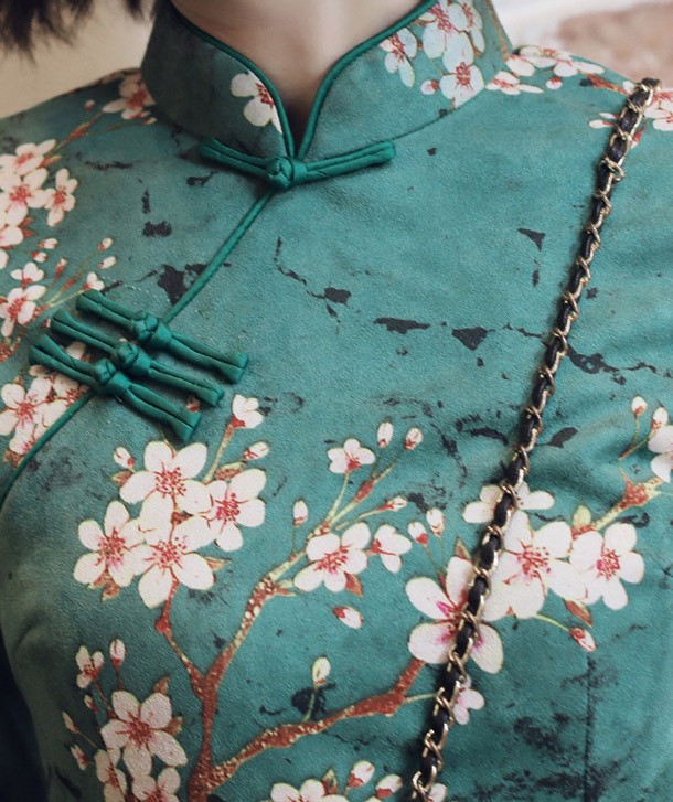 Micro Suede Green Floral Winter Qipao / Cheongsam Dress - CozyLadyWear