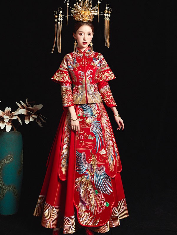 Red Gorgeous Embroidered Phoenix Wedding Qun Kwa - CozyLadyWear