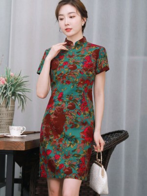 Green Floral Cheongsam / Chinese Qipao Dress