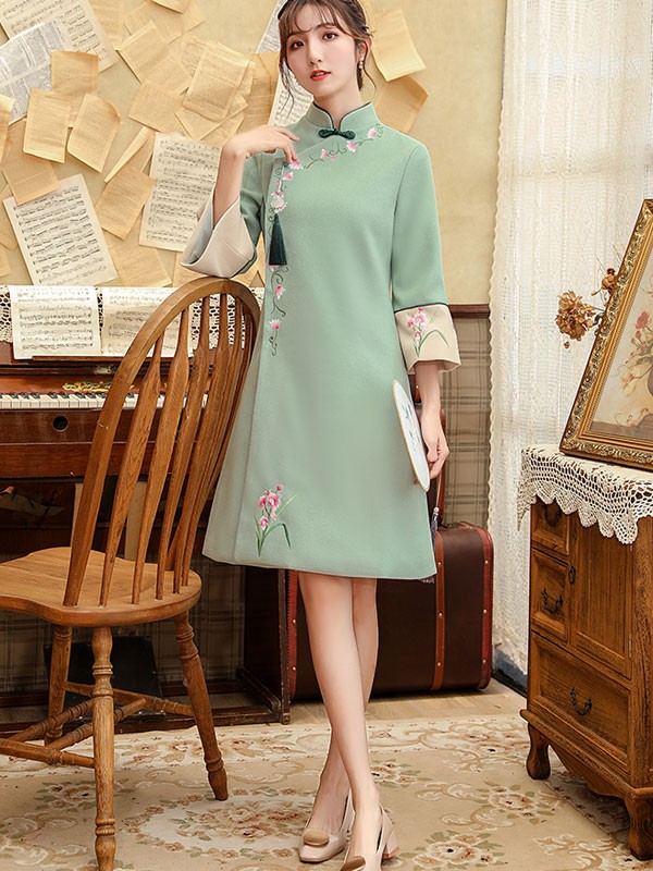 Green Pink Embroidered Women Chinese Tang Coat Green Pink Embroidered Women Chinese Tang Coat