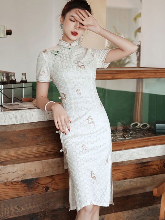 Green White Embroidered Deer Lace Qipao / Cheongsam Dress