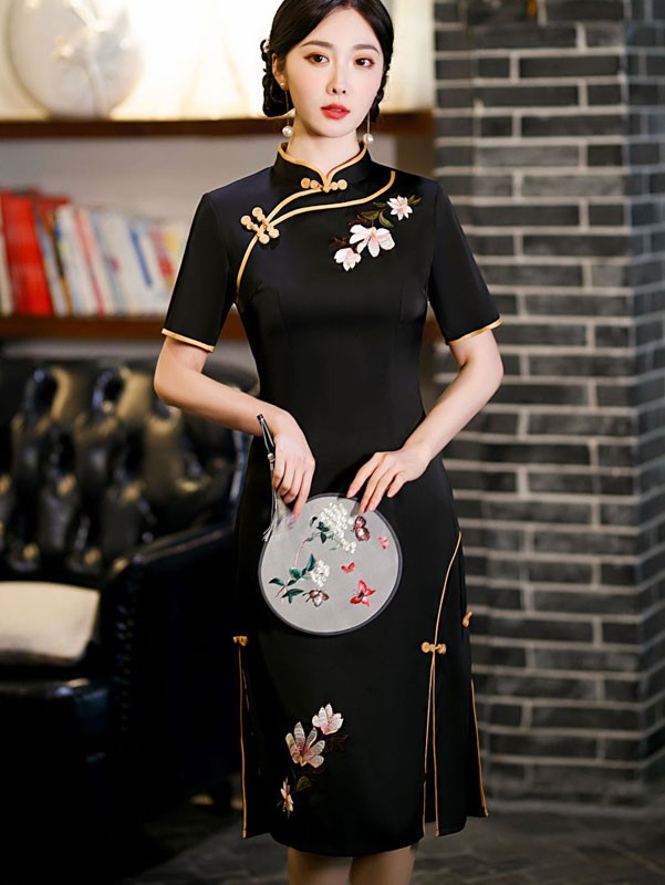 Green Black Mother's Embroidered Tea Length Qipao / Cheongsam Dress