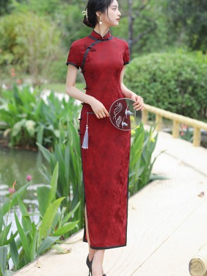 2022 Red Jacquard Maxi Cheongsam / Qipao Dress