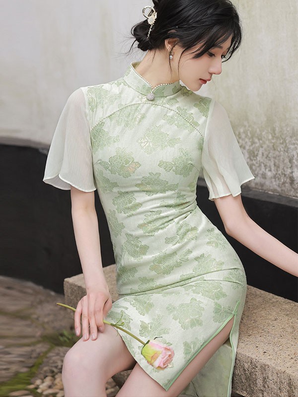 Green Floral Summer Cheongsam / Qipao Dress with Bell Sleeve