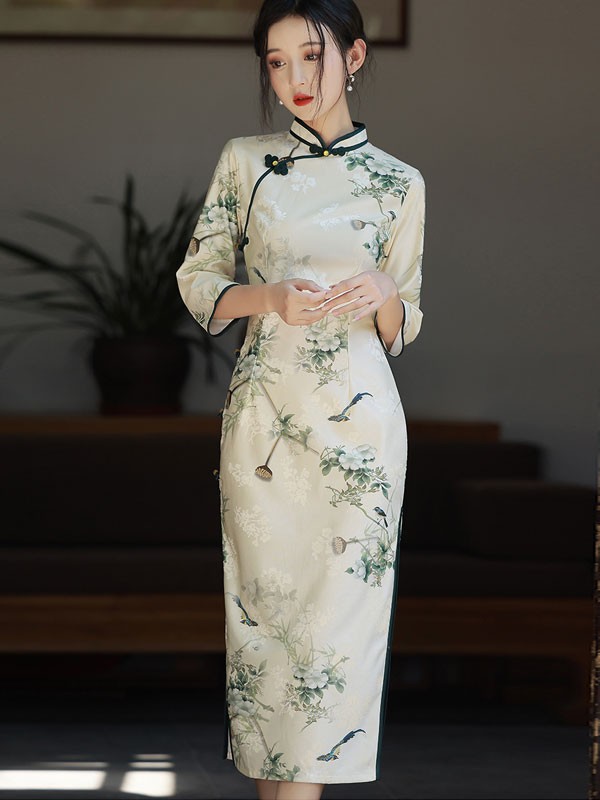 2022 Winter Floral Print Cheongsam / Qipao Dress