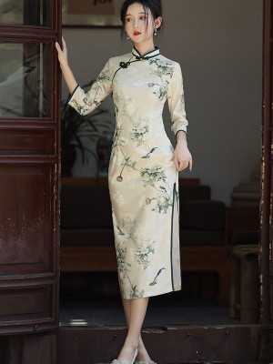 2022 Winter Floral Print Cheongsam / Qipao Dress