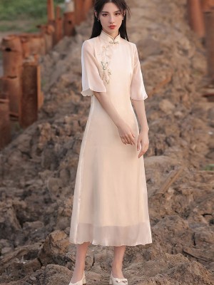Floral Embroidered A-Line Qipao / Cheongsam Dress