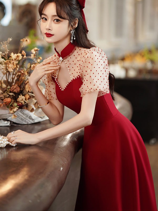 Burgundy Cutout A-Line Puff Sleeve Wedding Qipao / Cheongsam Dress