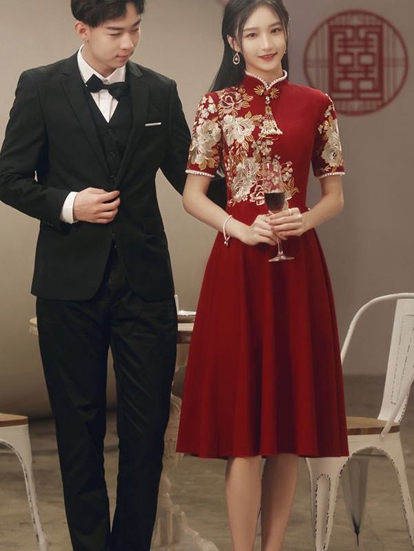 Red Appliques Mid Fit & Flare Wedding Qipao Cheongsam Dress