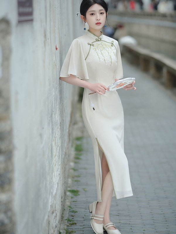 White Chiffon Bell Sleeve Qipao / Cheongsam Dress