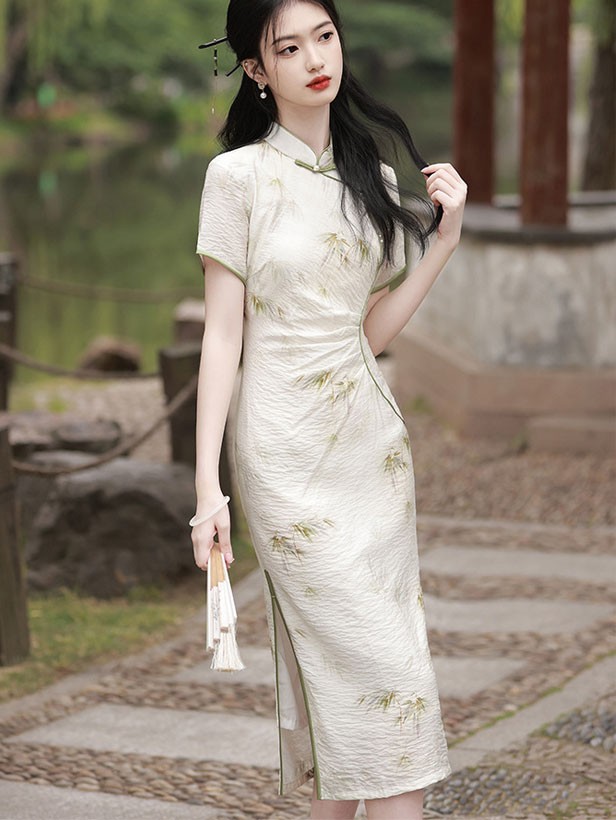 Beige Bamboo Print Pleat Cheongsam Qipao Dress