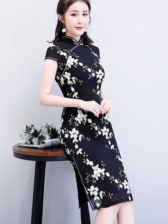 2023 Black Embroidered Floral Qipao Cheongsam Dress