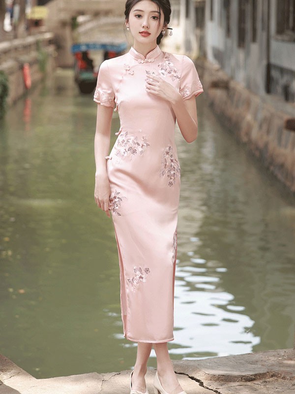 Red Pink Embroidered Bride Wedding Cheongsam Qipao Dress