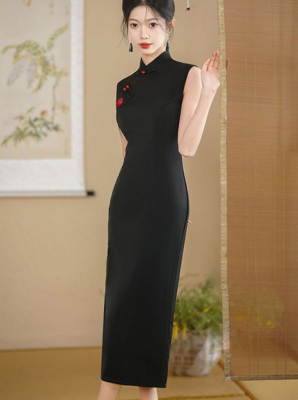 2024 Black Embroidered Cheongsam Qipao Dress