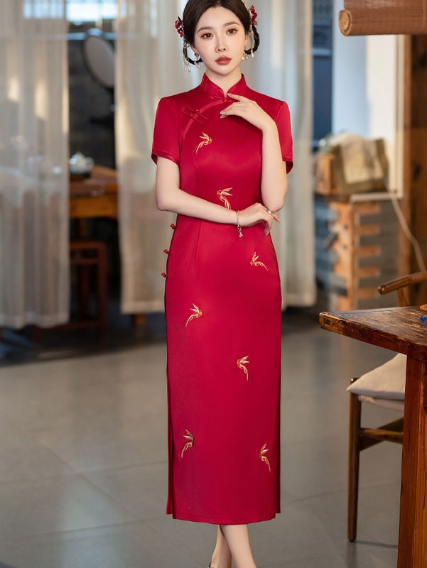 Red Embroidered Phoenix Wedding Cheongsam Qipao Dress