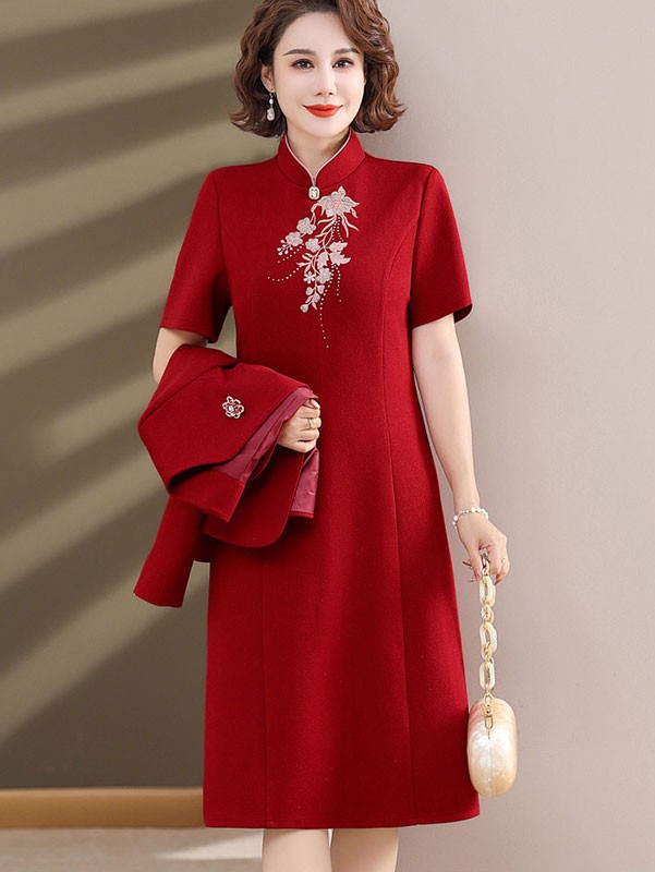 2 Pieces Red Bridal Mothers Embroidered Cheongsam Dress & Jacket