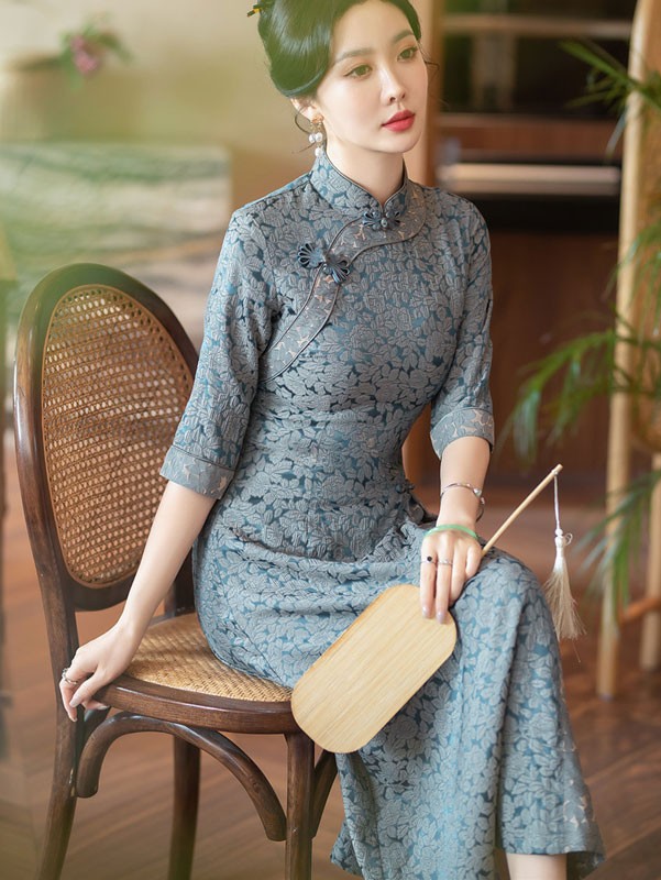 Blue Jacquard Half Sleeve A-Line Cheongsam Dress