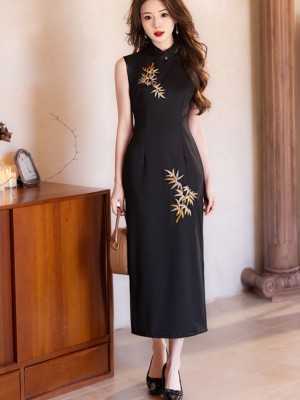 Black Embroidered Bamboo Cheongsam Qipao Dress