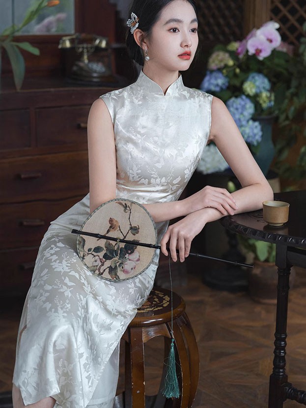 White Jacquard Floral Cheongsam Qipao Dress