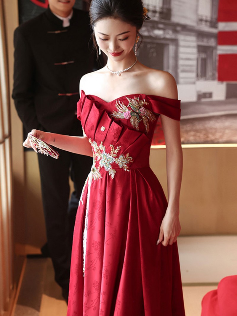 Off Shoulder Sequins Appliques A-Line Bridal Wedding Dress