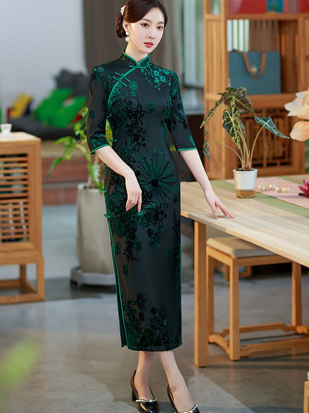Mothers Red Green Floral Velvet Maxi Qipao Cheongsam Dress Mothers Red Green Floral Velvet Maxi Qipao Cheongsam Dress