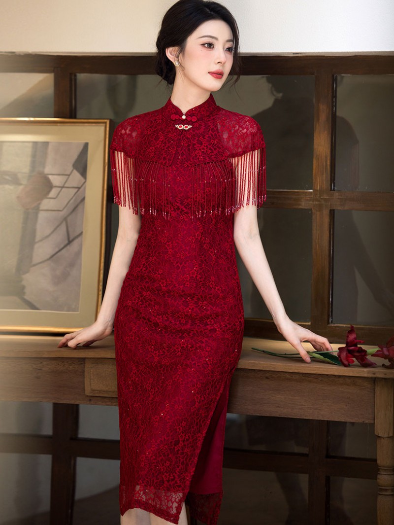 Red Halter Lace Wedding Cheongsam Qipao Dress with Shawl Red Halter Lace Wedding Cheongsam Qipao Dress with Shawl