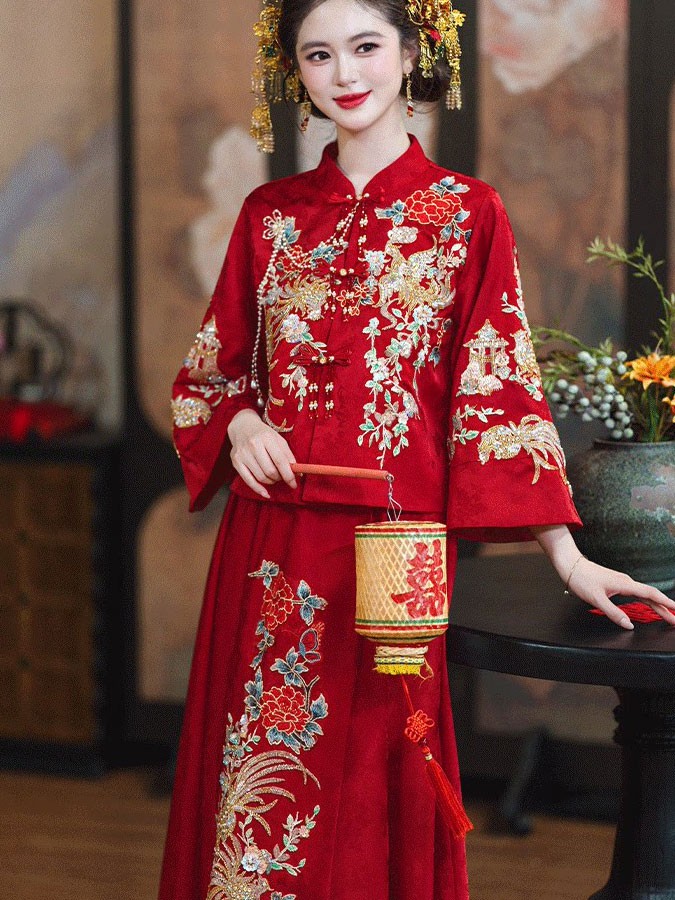 Red Embroidered Wedding Bridal Top & Skirt Xiuhe Qun Kwa Outfit Red Embroidered Wedding Bridal Top & Skirt Xiuhe Qun Kwa Outfit