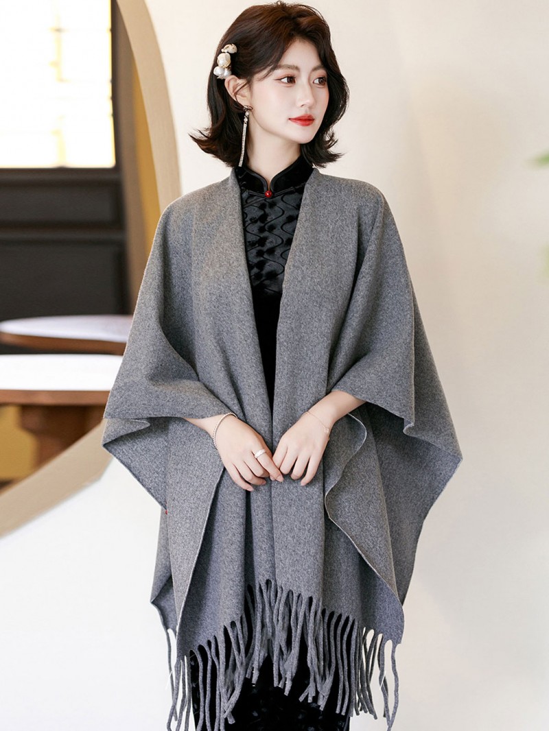 Woman Open Front Wrap Cape Poncho Cardigan