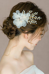 Miss You Pearl White Flowers Hair Pins