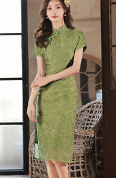 2022 Green Jacquard Midi Cheongsam / Qipao Dress