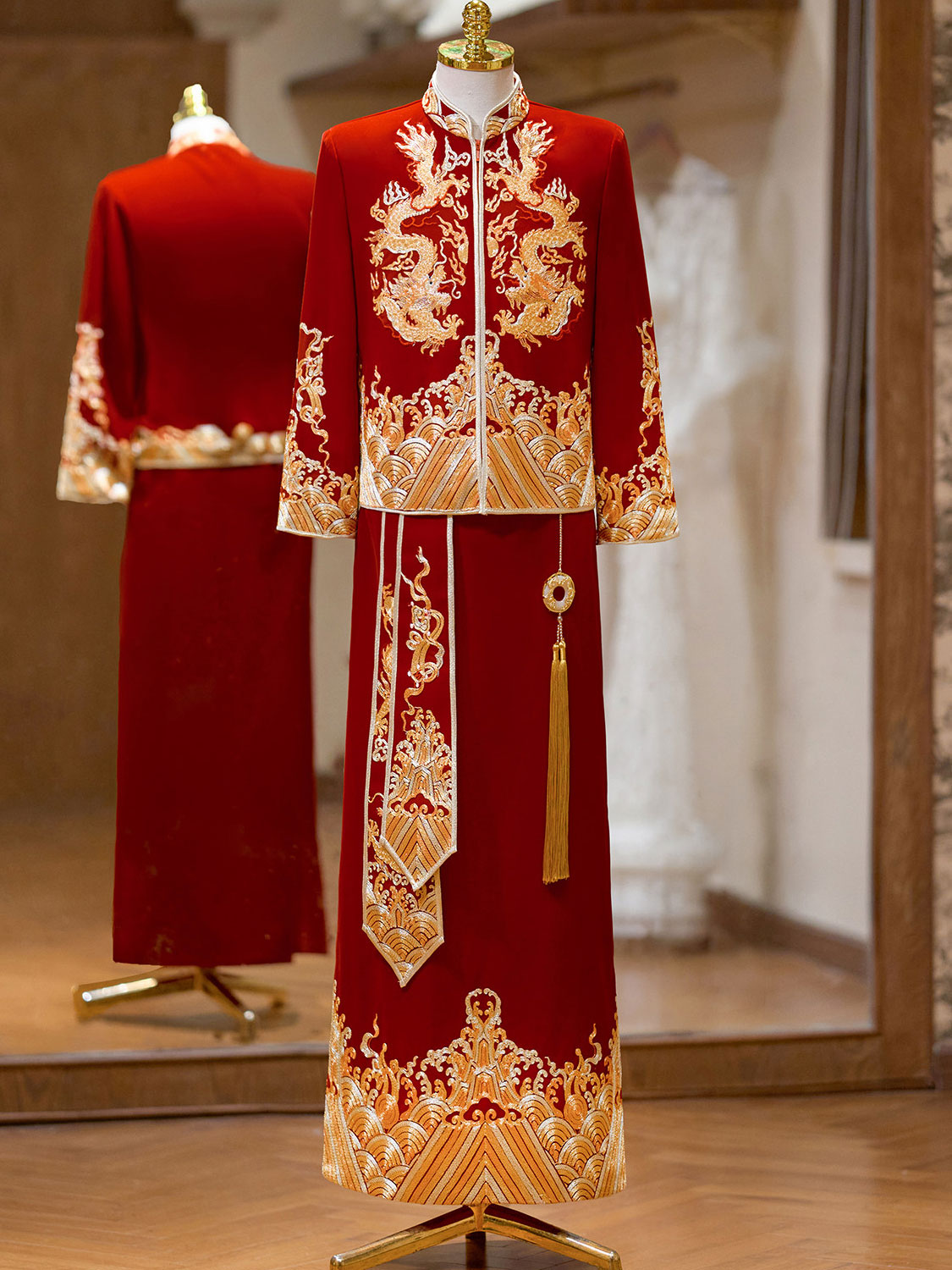 2026 Embroidered Dragon Men Wedding Qun Kwa Jacket & Skirt