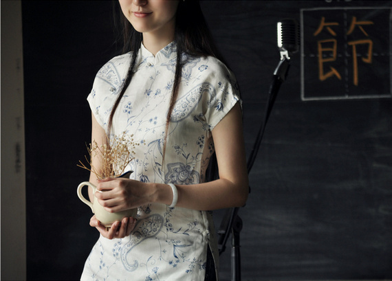 White Floral Short Sleeve Chinese Qipao / Cheongsam Shirt