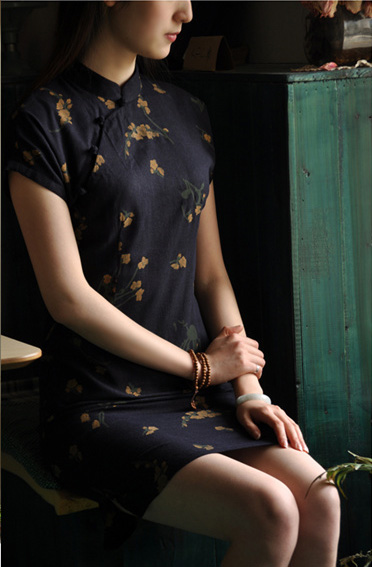 Dark Blue Short Floral Cheongsam / Qipao Dress