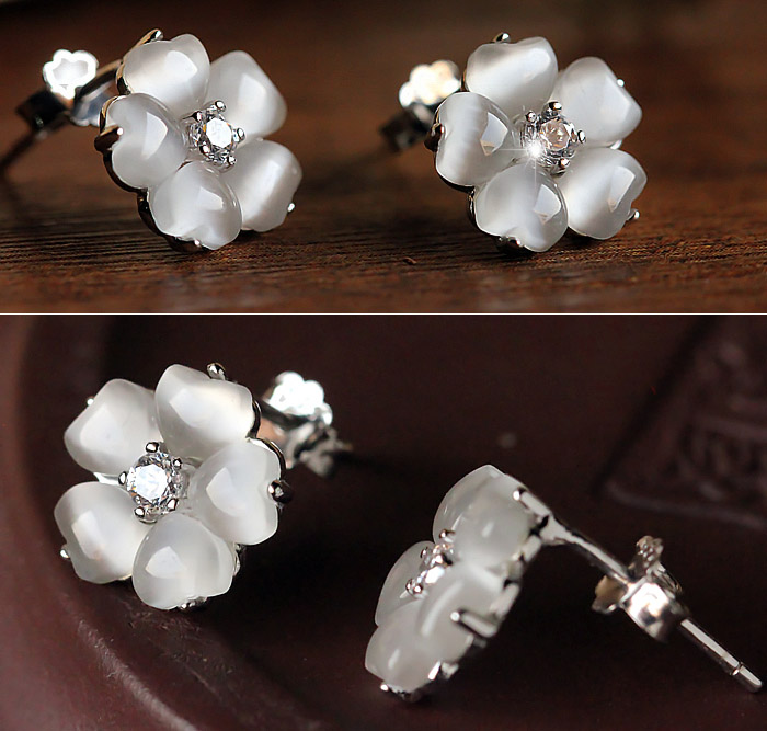 White Crystal Opal Silver Flower Stud Earrings