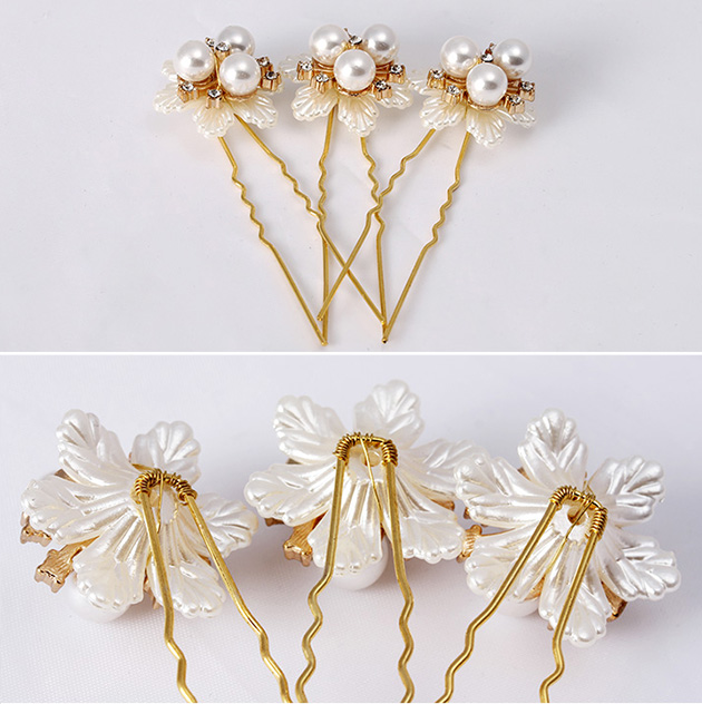 Petals Shaped Gold Tone Hair Clips