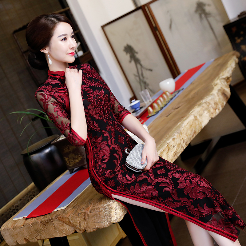 Floral Bridal Mother's Velvet Qipao / Cheongsam Dress Floral Bridal Mother's Velvet Qipao / Cheongsam Dress